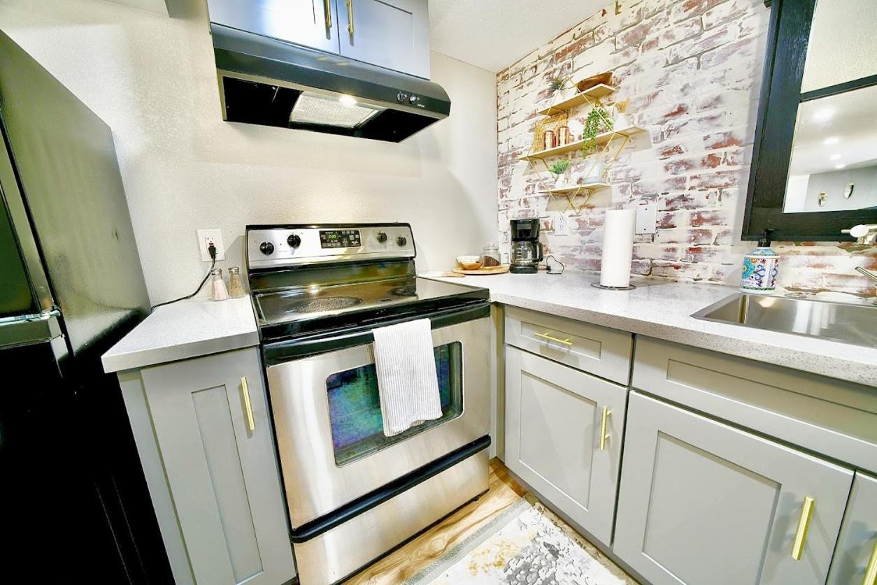 Monteith Hideaway In Downtown Monteith District Villa Albany Buitenkant foto