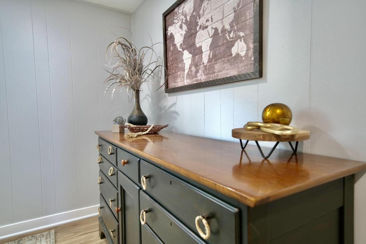 Monteith Hideaway In Downtown Monteith District Villa Albany Buitenkant foto